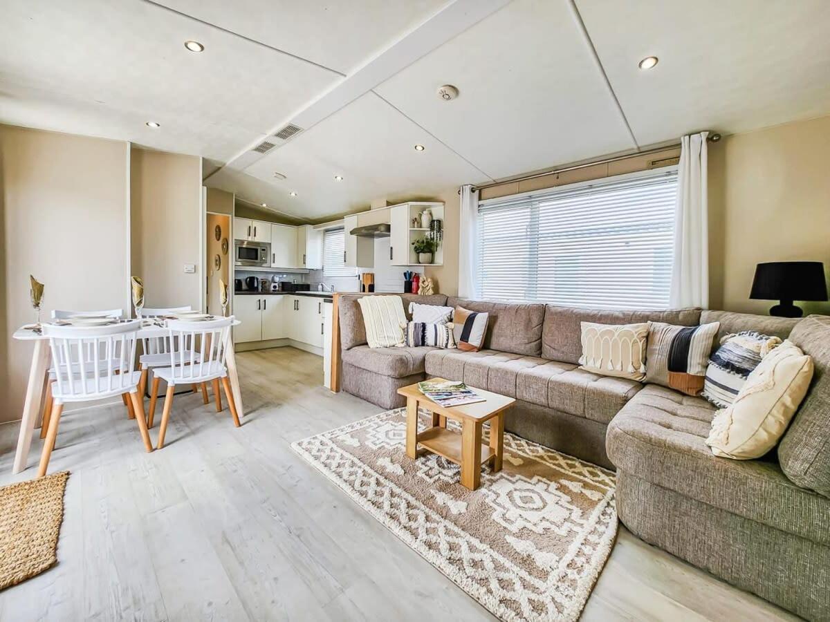 Escape To Paradise At Pevensey Bay Holiday Park 13 Woodland Walk Villa Dış mekan fotoğraf